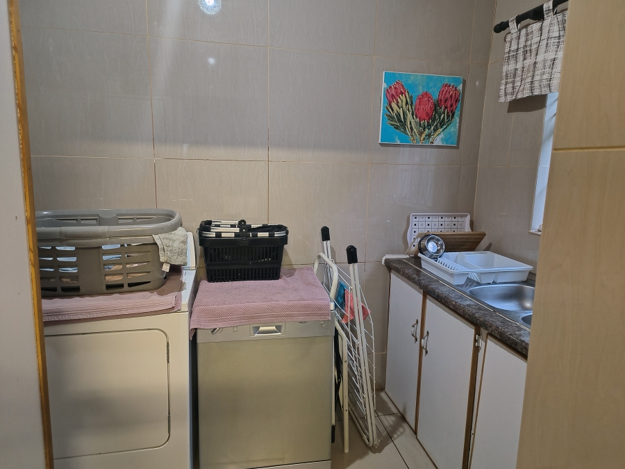 3 Bedroom Property for Sale in Grimbeeck Park North West